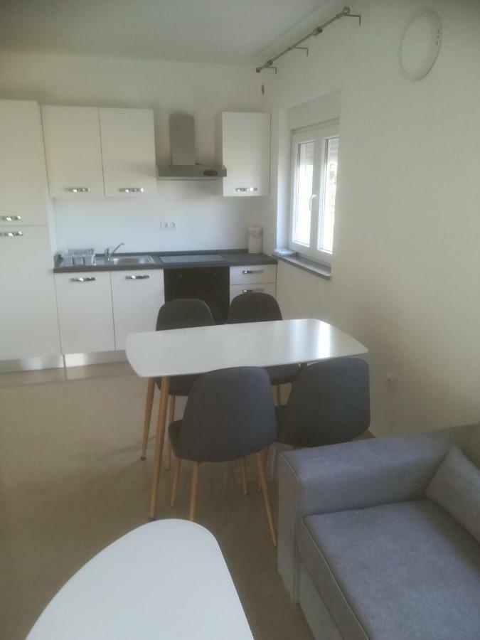 Апартаменты Apartman Ki Пула Экстерьер фото