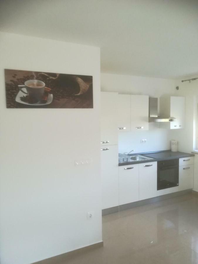 Апартаменты Apartman Ki Пула Экстерьер фото