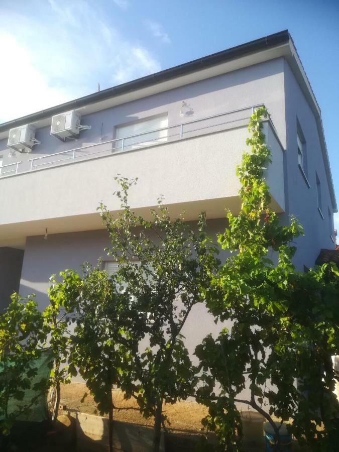 Апартаменты Apartman Ki Пула Экстерьер фото
